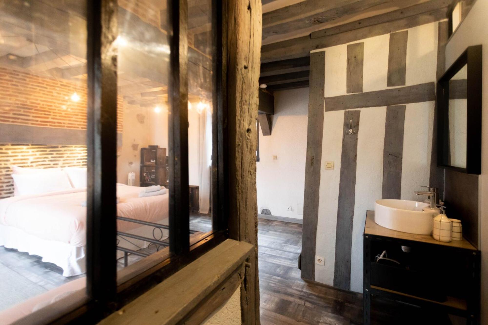 La Tour Aux Grains Chambres Autonomes Romorantin-Lanthenay Rom bilde