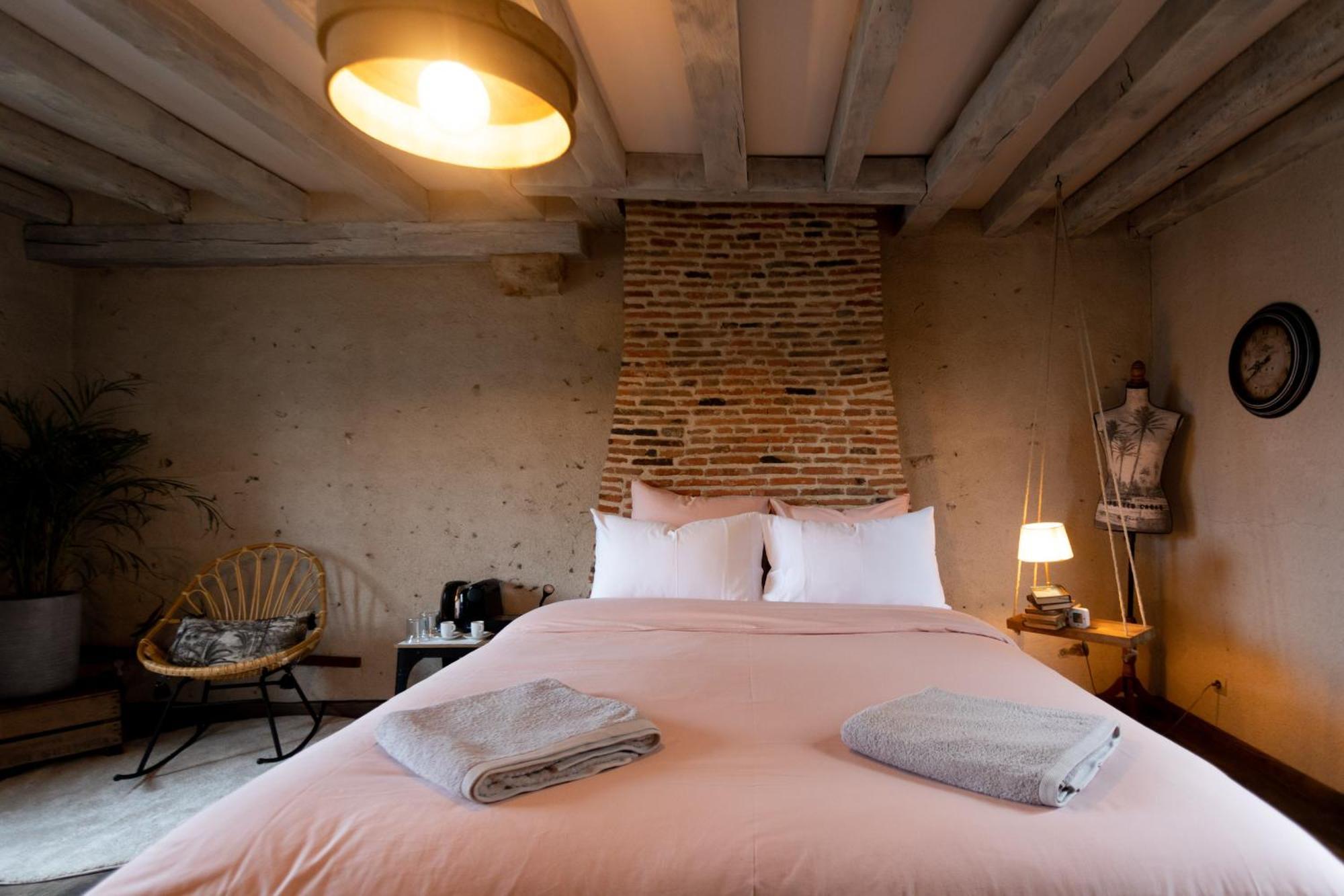 La Tour Aux Grains Chambres Autonomes Romorantin-Lanthenay Rom bilde